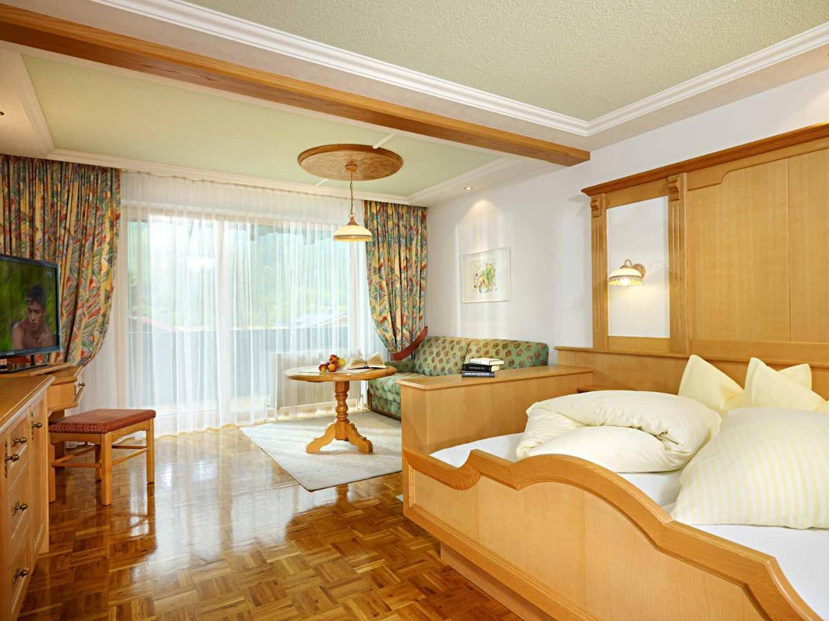 שופרנאו Hirschen Wohlfuehlhotel מראה חיצוני תמונה