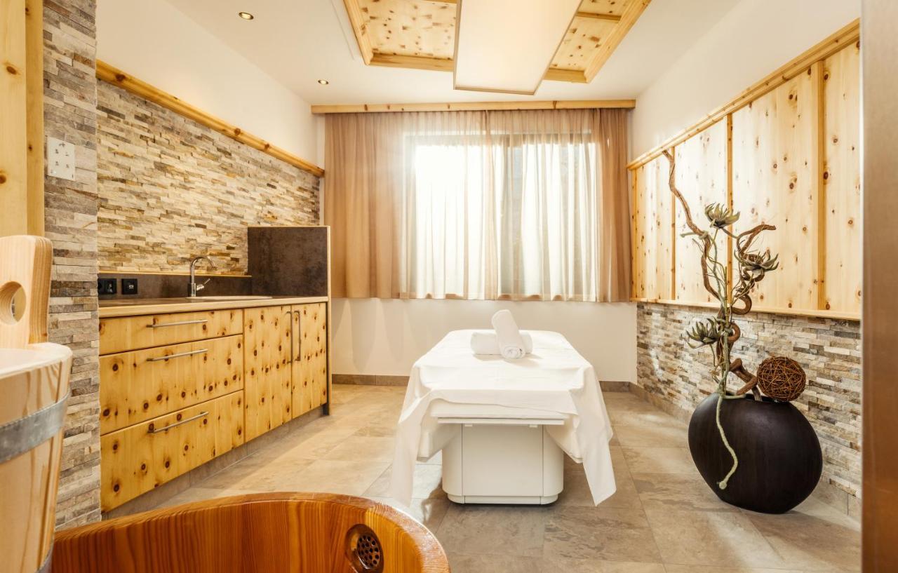 שופרנאו Hirschen Wohlfuehlhotel מראה חיצוני תמונה